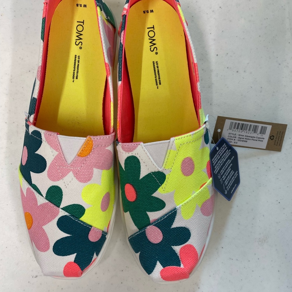 Toms shoes